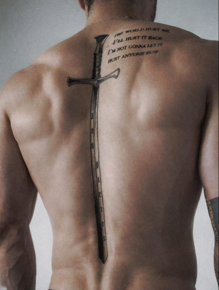 Tatouage réalisé par 6rius